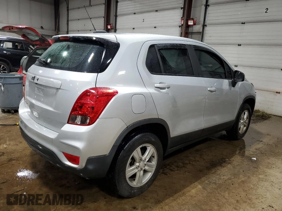 2020 Chevrolet Trax LS with VIN 3GNCJNSB5LL181097, listed as a Copart auction lot 62089465 with 75,319 mi miles and Salvage title. Bid and sale history available at DreamBid. Image 3.