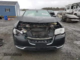 2018 Chrysler 300 Touring L with VIN 2C3CCAAG7JH168287, listed as a Copart auction lot 82120964 with 315,949 mi miles and Salvage Title. Bid and sale history available at carsss.com. Image 5.