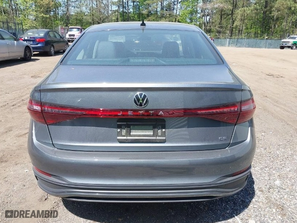 2025 Volkswagen Jetta SE with VIN 3VW7X7BU4SM047242, listed as a IAAI auction lot 42072374 with 3,221 mi miles. Bid and sale history available at carsss.com. Image 16.