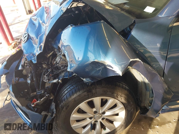2018 Volkswagen Beetle S с VIN 3VW5DAAT2JM515005, выставлен на аукционе IAAI как лот 41093518 с пробегом Не указан миль и . История ставок и продаж доступна на DreamBid. Изображение 16.