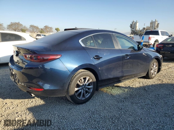 2020 Mazda 3 z VIN 3MZBPABL3LM132329, wystawiony jako Copart lot #47140585 z przebiegiem 65 014 mil mil oraz Szkoda całkowita • Salvage title. Historia ofert i sprzedaży dostępna na DreamBid. Obrazek 3.