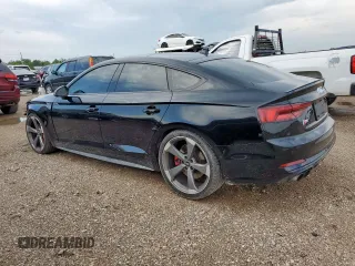 2019 Audi S5 Sportback Prestige z VIN WAUC4CF5XKA006324, wystawiony jako Copart lot #59716255 z przebiegiem 49 072 mil mil oraz Szkoda całkowita • Salvage title. Historia ofert i sprzedaży dostępna na DreamBid. Obrazek 2.