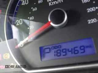2010 Hyundai Elantra GLS z VIN KMHDU4AD2AU129488, wystawiony jako IAAI lot #42373549 z przebiegiem 189 469 mil mil oraz . Historia ofert i sprzedaży dostępna na DreamBid. Obrazek 15.