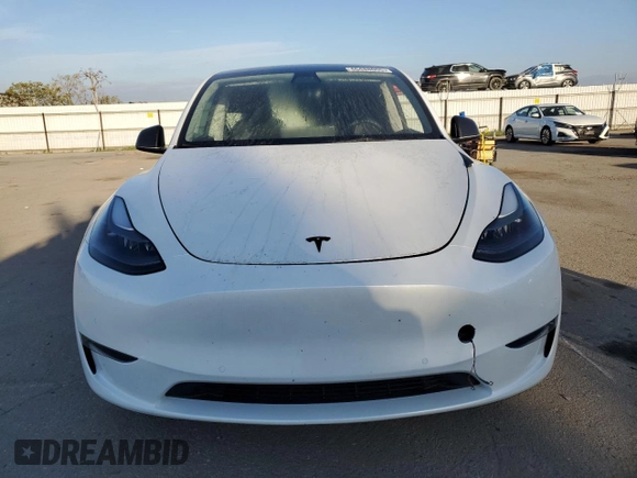 2022 Tesla Model Y Performance with VIN 7SAYGDEF0NF397241, listed as a Copart auction lot 46488005 with 37,422 mi miles and Salvage Title. Bid and sale history available at DreamBid. Image 5.