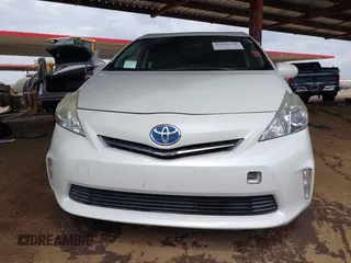 2014 Toyota Prius Two with VIN JTDZN3EU5EJ014581, listed as a IAAI auction lot 41916520 with 182,125 mi miles and . Bid and sale history available at DreamBid. Image 12.