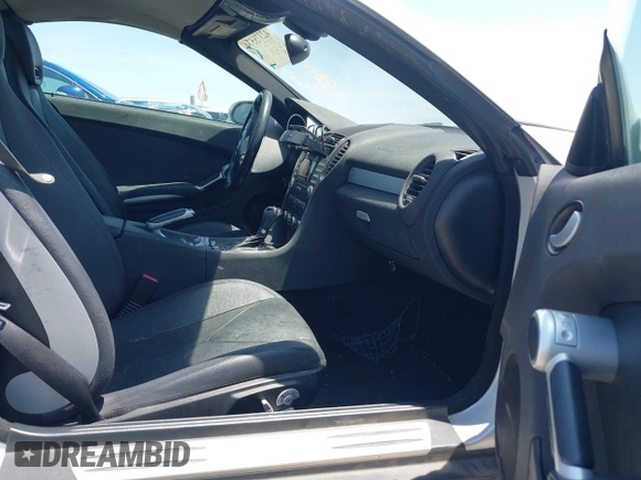 2006 Mercedes-Benz SLK 350 with VIN WDBWK56F66F096640, listed as a IAAI auction lot 42375574 with 88,657 mi miles and . Bid and sale history available at DreamBid. Image 5.
