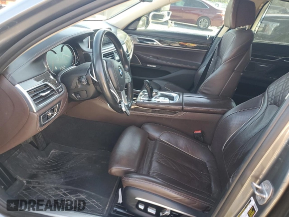 2016 BMW 7 Series 740i с VIN WBA7E2C51GG503912, выставлен на аукционе Copart как лот 47464895 с пробегом 160 322 миль миль и Списание • Salvage title. История ставок и продаж доступна на DreamBid. Изображение 7.