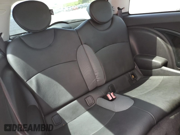 2009 MINI Hardtop S with VIN WMWMF73569TW87834, listed as a Copart auction lot 60362395 with 52,448 mi miles and Salvage title. Bid and sale history available at DreamBid. Image 10.