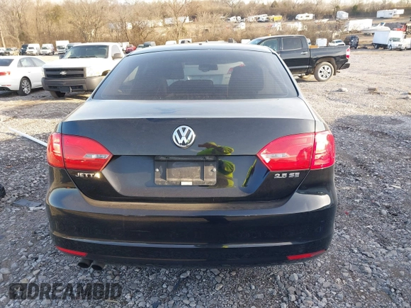 2012 Volkswagen Jetta Sedan SE w/Convenience & Sunroof with VIN 3VWDX7AJ5CM421899, listed as a IAAI auction lot 41293330 with 173,176 mi miles. Bid and sale history available at carsss.com. Image 16.