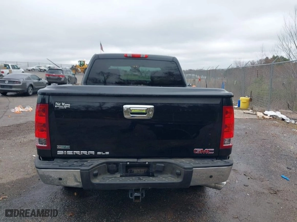 2011 GMC Sierra 1500 SLE with VIN 3GTP1VE02BG344185, listed as a IAAI auction lot 41111699 with 126,010 mi miles. Bid and sale history available at carsss.com. Image 16.