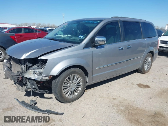 2014 Chrysler Town & Country Touring-L with VIN 2C4RC1CG7ER234517, listed as a IAAI auction lot 41824484 with 190,245 mi miles. Bid and sale history available at carsss.com. Image 18.