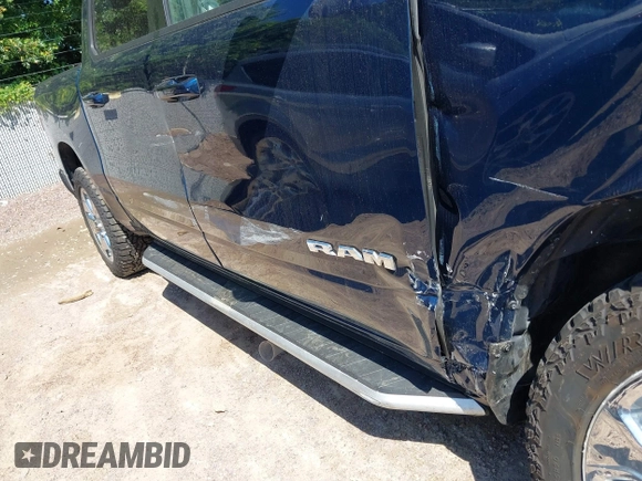 2021 Ram 1500 Big Horn with VIN 1C6SRFFT9MN665028, listed as a IAAI auction lot 42638933 with 71,929 mi miles and . Bid and sale history available at DreamBid. Image 17.