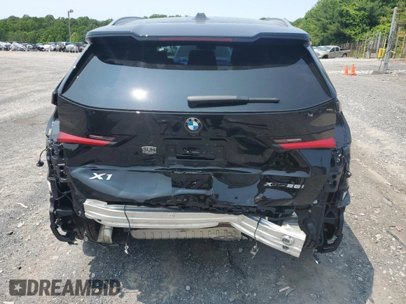 2025 BMW X1 xDrive28i z VIN WBX73EF09S5061608, wystawiony jako Copart lot #58814995 z przebiegiem 6 612 mil mil oraz Szkoda całkowita • Salvage title. Historia ofert i sprzedaży dostępna na DreamBid. Obrazek 6.