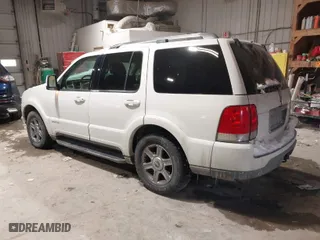 2004 Lincoln Aviator Luxury with VIN 5LMEU88H04ZJ31510, listed as a IAAI auction lot 41599571 with 118,956 mi miles. Bid and sale history available at carsss.com. Image 3.