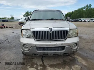 2003 Lincoln Navigator Luxury z VIN 5LMFU28R73LJ49885, wystawiony jako Copart lot #58378765 z przebiegiem 197 019 mil mil oraz Tytuł czysty. Historia ofert i sprzedaży dostępna na DreamBid. Obrazek 5.
