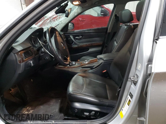 2011 BMW 3 Series 328i xDrive with VIN WBAUU3C56BA541692, listed as a Copart auction lot 44455995 with Not Provided miles and Salvage Title. Bid and sale history available at DreamBid. Image 7.