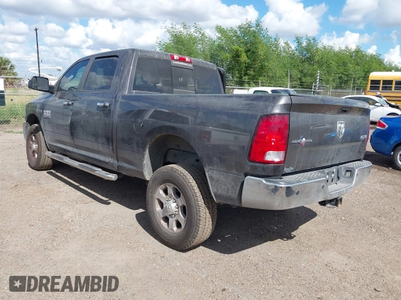 2017 Ram 2500 Big Horn with VIN 3C6UR5DJ2HG571169, listed as a IAAI auction lot 40700285 with 119,460 mi miles. Bid and sale history available at carsss.com. Image 3.