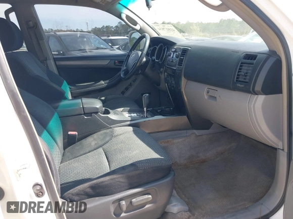 2006 Toyota 4Runner SR5 with VIN JTEZU14R260071750, listed as a IAAI auction lot 41817834 with 298,154 mi miles and . Bid and sale history available at DreamBid. Image 5.