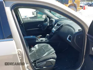 2010 Chevrolet Equinox LT w/1LT with VIN 2CNALDEW3A6256573, listed as a IAAI auction lot 41889787 with 79,667 mi miles. Bid and sale history available at carsss.com. Image 5.