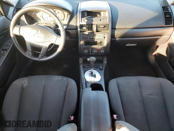 2007 Mitsubishi Galant DE z VIN 4A3AB26FX7E028338, wystawiony jako Copart lot #84727844 z przebiegiem 184 586 mil mil oraz Nie do naprawy • Non repairable. Historia ofert i sprzedaży dostępna na DreamBid. Obrazek 8.