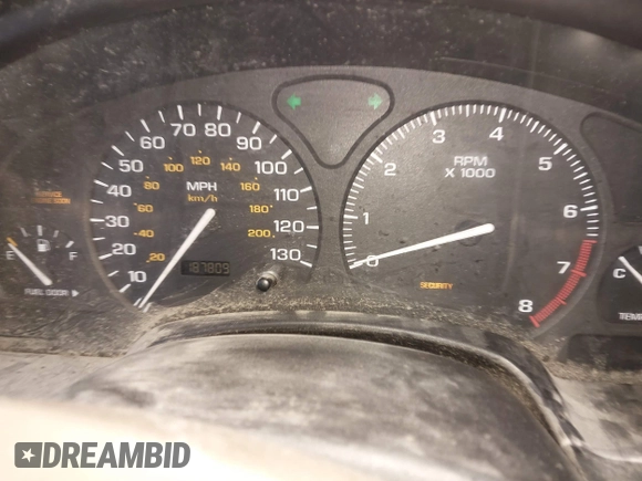 2002 Saturn LS z VIN 1G8JS54F62Y549842, wystawiony jako IAAI lot #41241420 z przebiegiem 187 809 mil mil oraz . Historia ofert i sprzedaży dostępna na DreamBid. Obrazek 7.