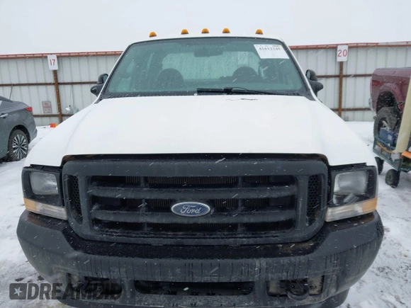 2003 Ford F-350 XL with VIN 1FTSW30L03EC72249, listed as a IAAI auction lot 41612349 with 117,318 mi miles and . Bid and sale history available at DreamBid. Image 11.