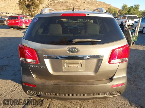 2011 Kia Sorento LX with VIN 5XYKT4A27BG125260, listed as a IAAI auction lot 41344634 with 139,393 mi miles. Bid and sale history available at carsss.com. Image 16.