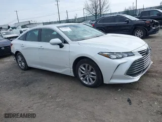 2021 Toyota Avalon XLE with VIN 4T1AZ1FB2MU058100, listed as a IAAI auction lot 41710999 with 78,782 mi miles. Bid and sale history available at carsss.com. Image 1.