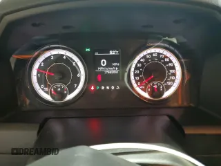 2021 Ram 1500 Tradesman z VIN 1C6RR7FG2MS564387, wystawiony jako Copart lot #60854825 z przebiegiem 176 835 mil mil oraz Czysty tytuł • Clean title. Historia ofert i sprzedaży dostępna na DreamBid. Obrazek 9.