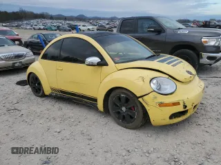 2009 Volkswagen New Beetle Coupe S with VIN 3VWPW31C39M507232, listed as a Copart auction lot 47477575 with 132,606 mi miles and Salvage Title. Bid and sale history available at carsss.com. Image 4.