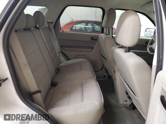 2012 Ford Escape Hybrid z VIN 1FMCU5K32CKB20604, wystawiony jako Copart lot #86421304 z przebiegiem 188 249 mil mil oraz Szkoda całkowita • Salvage title. Historia ofert i sprzedaży dostępna na DreamBid. Obrazek 11.