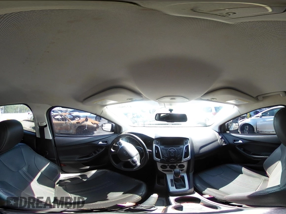 2014 Ford Focus SE z VIN 1FADP3K28EL254693, wystawiony jako IAAI lot #42280155 z przebiegiem 126 250 mil mil oraz . Historia ofert i sprzedaży dostępna na DreamBid. Obrazek 18.