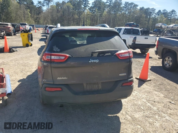 2017 Jeep Cherokee Latitude with VIN 1C4PJLCB9HW503206, listed as a Copart auction lot 49518135 with 209,757 mi miles and Salvage Title. Bid and sale history available at carsss.com. Image 6.