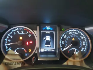 2023 Toyota Tacoma SR z VIN 3TMCZ5AN4PM599664, wystawiony jako Copart lot #57462455 z przebiegiem 65 736 mil mil oraz Szkoda całkowita • Salvage title. Historia ofert i sprzedaży dostępna na DreamBid. Obrazek 9.