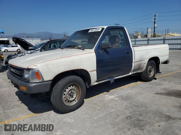 1989 Toyota Pickup с VIN JT4RN81R4K0003524, выставлен на аукционе Copart как лот 56073845 с пробегом 153 704 миль миль и Чистый • Clean title. История ставок и продаж доступна на DreamBid. Изображение 1.