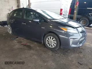 2012 Toyota Prius with VIN JTDKN3DP1C3008288, listed as a IAAI auction lot 41485067 with 185,583 mi miles and . Bid and sale history available at DreamBid. Image 1.
