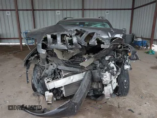 2020 Jeep Cherokee Limited z VIN 1C4PJLDBXLD587216, wystawiony jako IAAI lot #41941781 z przebiegiem Nie podano mil oraz . Historia ofert i sprzedaży dostępna na DreamBid. Obrazek 12.