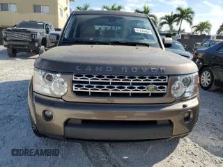 2010 Land Rover LR4 Lux z VIN SALAK2D4XAA536059, wystawiony jako Copart lot #47233365 z przebiegiem 21 336 mil mil oraz Tytuł czysty. Historia ofert i sprzedaży dostępna na DreamBid. Obrazek 5.
