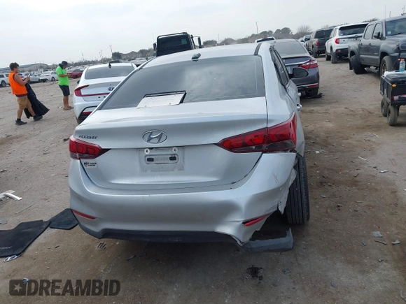 2020 Hyundai Accent SE with VIN 3KPC24A63LE126821, listed as a IAAI auction lot 41555407 with 33,639 mi miles. Bid and sale history available at carsss.com. Image 16.