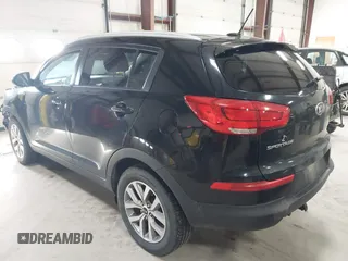 2016 Kia Sportage LX with VIN KNDPBCAC4G7847334, listed as a IAAI auction lot 41822803 with 86,595 mi miles and . Bid and sale history available at carsss.com. Image 3.
