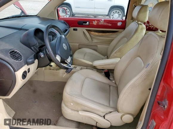 2009 Volkswagen Beetle S with VIN 3VWRW31C29M518537, listed as a Copart auction lot 56769005 with 192,933 mi miles and Salvage title. Bid and sale history available at DreamBid. Image 7.
