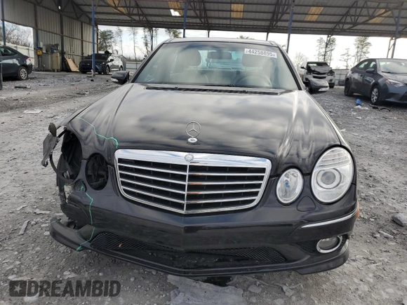 2008 Mercedes-Benz E-Class Luxury 3.5L with VIN WDBUF56X48B209208, listed as a Copart auction lot 44258895 with 187,773 mi miles and Salvage Title. Bid and sale history available at carsss.com. Image 5.