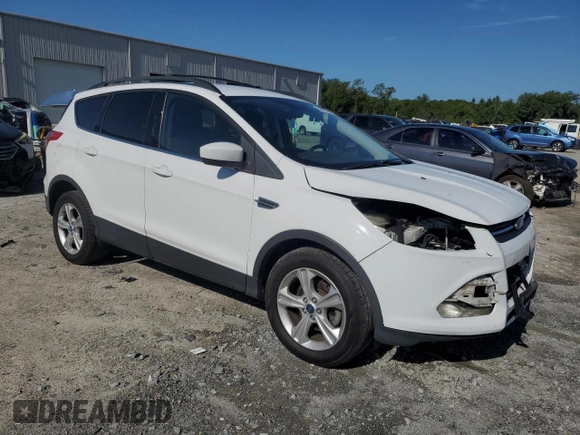 2013 Ford Escape SE with VIN 1FMCU0GX3DUA19981, listed as a Copart auction lot 60905255 with 212,730 mi miles and Salvage title. Bid and sale history available at DreamBid. Image 4.