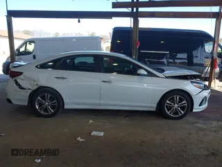 2019 Hyundai Sonata SEL with VIN 5NPE34AF2KH806872, listed as a IAAI auction lot 41825437 with 103,281 mi miles and . Bid and sale history available at DreamBid. Image 13.