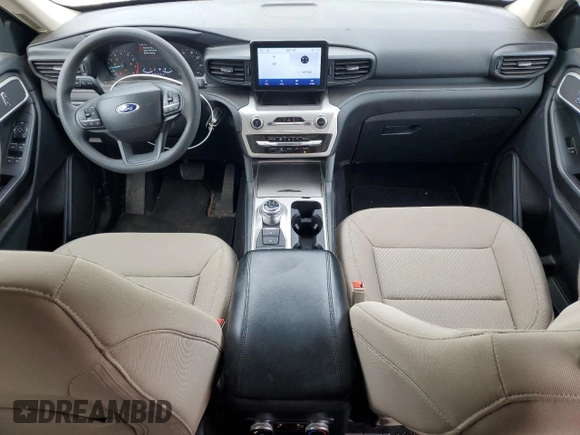 2022 Ford Explorer z VIN 1FMSK8BB2NGA28229, wystawiony jako Copart lot #49720615 z przebiegiem 13 450 mil mil oraz Nie do naprawy • Non repairable. Historia ofert i sprzedaży dostępna na DreamBid. Obrazek 8.