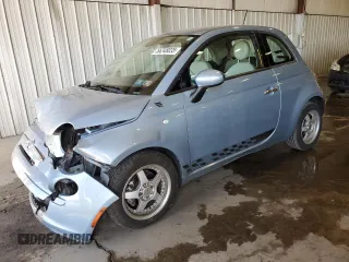 2013 FIAT 500 Pop z VIN 3C3CFFAR6DT752892, wystawiony jako Copart lot #56248035 z przebiegiem 78 914 mil mil oraz Szkoda całkowita • Salvage title. Historia ofert i sprzedaży dostępna na DreamBid. Obrazek 1.