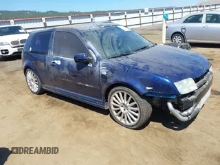 2003 Volkswagen GTI z VIN 9BWDE61J434043921, wystawiony jako IAAI lot #42451142 z przebiegiem 180 726 mil mil oraz . Historia ofert i sprzedaży dostępna na DreamBid. Obrazek 1.