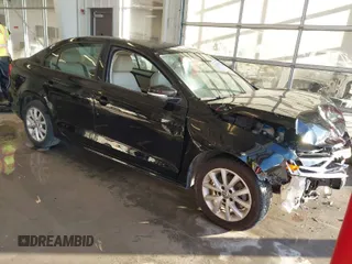 2012 Volkswagen Jetta Sedan SE w/Convenience & Sunroof with VIN 3VWDX7AJ5CM469743, listed as a IAAI auction lot 41028104 with 1 mi miles. Bid and sale history available at carsss.com. Image 1.