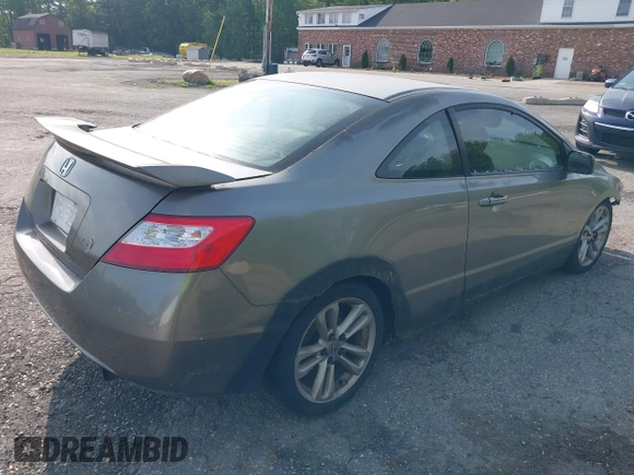 2007 Honda Civic Si z VIN 2HGFG21517H705635, wystawiony jako IAAI lot #42379678 z przebiegiem 231 174 mil mil oraz . Historia ofert i sprzedaży dostępna na DreamBid. Obrazek 4.