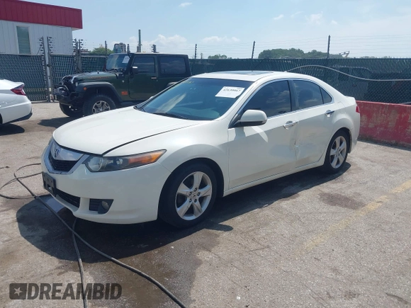 2009 Acura TSX с VIN JH4CU26629C018342, выставлен на аукционе IAAI как лот 42630067 с пробегом 180 271 миль миль и . История ставок и продаж доступна на DreamBid. Изображение 18.